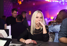 „69 danguje“ koncerto Šiaulių naktiniame klube akimirka