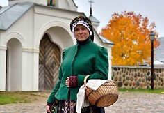 Lietuvos liaudies buities muziejaus ekskursijų vadovė-edukatorė Agnė Augustaitienė