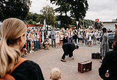 Spektaklis „Atvykėliai“ Zapyškyje. Festivalis „ConTempo“