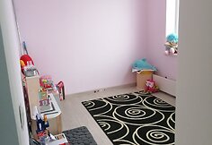 Aurelija Giedraitienė seną ir apleistą butą pavertė jaukiais namais 