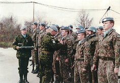 Normundas Valteris, pirmas i&scaron; kairės pirmoje eilejė
