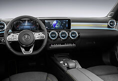 &bdquo;Mercedes-Benz&ldquo; pademonstravo naujojo A klasės modelio interjerą