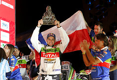 2018-ųjų Dakaro ralio podiumas ir emocijos kirtus fini&scaron;o arką
