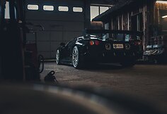 Įdomiausių automobilių savininkai kovos dėl nuosavo puslapio kalendoriuje