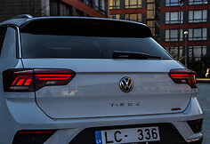 &bdquo;Citro&euml;n C3 Aircross&ldquo; prie&scaron; &bdquo;Volkswagen T-Roc&ldquo;: miesto džiunglių užkariautojai