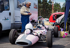 Rygos lenktynių trasoje &ndash; sunki lietuvių kova dėl pergalės ir &bdquo;Formula Junior&ldquo; prieskoniai