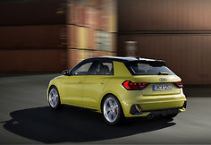 „Audi“ pristatė naują, ryškesnį, „A1 Sportback“ modelį
