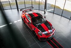 Lietuvis įsigijo greičiausią &bdquo;Porsche&ldquo; modelį