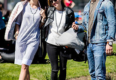 Baiba Skurstenė-Serdiukė (viduryje)