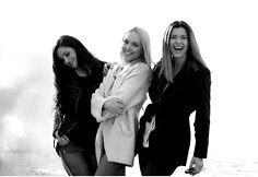 Grupės &bdquo;Queens of Roses&ldquo; narės