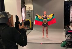 Filmo &bdquo;Rose Namajunas: a&scaron; esu čempionė&ldquo; akimirka