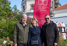 Algimantas Treikauskas su svečiais