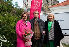 Giedrė Mikaitienė, Jūratė ir Česlovas Norvai&scaron;kos