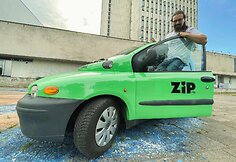 &bdquo;Fiat Multipla&ldquo; automobilį laimėjo Vaidas Sakalauskas