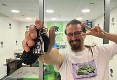 &bdquo;Fiat Multipla&ldquo; automobilį laimėjo Vaidas Sakalauskas