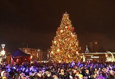 Mažeikių kalėdinės eglės įžiebimas