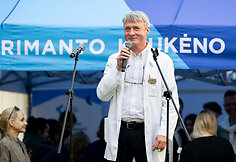 Vaikų gynimo dienos &scaron;ventė Santaros klinikose