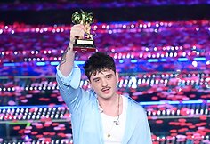 Sanremo muzikos festivalį laimėjo Olly