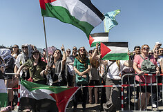 &bdquo;Eurovizijos&ldquo; atidarymo ceremonijos metu &ndash; Palestiną palaikančiųjų protestas