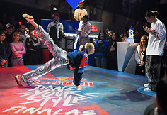 Šokių kovų „Red Bull Dance Your Style“ finalas
