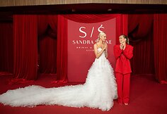 Sandra &Scaron;ernė pristatė debiutinę vestuvinių suknelių kolekciją