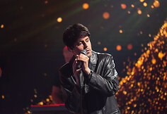 Grupės „Sadboi“ narys Edgaras Koldaras įkūnijo Enrique Iglesias