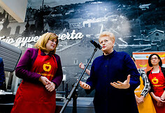 Dalia Grybauskaitė davė startą „Maisto banko“ akcijai