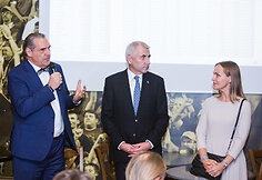 Rinkimų rezultatų laukiantys V. U&scaron;acko rėmėjai