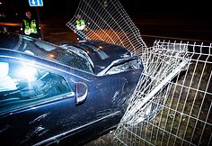 Geležinio Vilko gatvėje susidūrė taksi automobilis su „Mercedes-Benz“ automobiliu