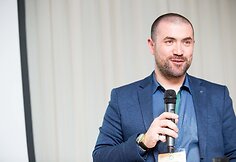 Seminaro akimirka