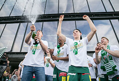 Čempioni&scaron;kas žalgiriečių &scaron;ėlsmas persikėlė į lauką