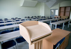 Vilniaus kolegija persikėlė į LEU patalpas