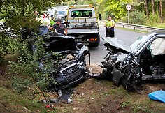 Nemenčinės plente tragi&scaron;ka &bdquo;Honda&ldquo; ir &bdquo;Audi&ldquo; kaktomu&scaron;a Vilniuje