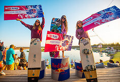 Pasaulio vandenlenčių elitas susikovė dėl &bdquo;Red Bull Wake2el&rdquo; čempiono titulo