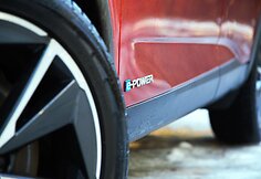 &bdquo;Nissan Qashqai e-Power&ldquo; &ndash; pirmasis modelis savo klasėje, siūlantis i&scaron;skirtinę hibridinę pavarą