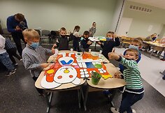 Sveikstu su Pasakų Draugais [Getting Better with Fairy-tale Friends]