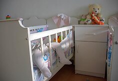 Miegantis kūdikis, Mankan Tun vaikų namai Jerevane