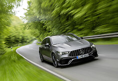 Naujieji &bdquo;Mercedes-Benz&ldquo; automobiliai