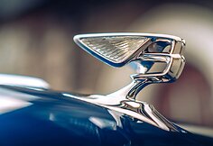 „Bentley“ atnaujino „Flying B“ ženklelį