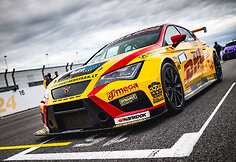  &bdquo;DHL Racing&ldquo; komandos pasirodymo akimirka