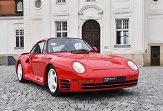 Gatvėmis važinėjo daugiau nei trys &scaron;imtai Porsche 959 egzempliorių &ndash; tai buvo greičiausias serijinės gamybos automobilis