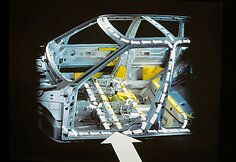 Apsaugos sistemos &bdquo;Volvo&ldquo; automobiliuose
