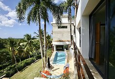  Offset žmonai Cardi B padovanojo vilą Dominikos Respublikoje