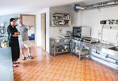 Nauja kavinė &bdquo;Ukrainos skonis Joni&scaron;kyje&ldquo; akimirka