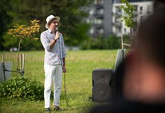 Paroda „Kėdės laukia žiūrovų“