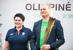 Prezidentas Gitanas Nausėda įžiebė simbolinę olimpinę ugnį