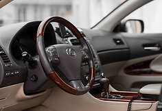 Nuomai &ndash; ir ekonominės, ir prabangios klasės automobiliai