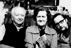 R.Rimantienė su pubroliu V.Landsbergiu (de&scaron;inėje) ir dėde V.Landsbergiu Žemkalniu (kairėje), 1983 m. (Asm. archyvo nuotr.)