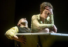 Jaunimo teatro spektaklis &bdquo;Barbarai&ldquo;