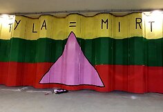 Vilniaus požeminės perėjos siena pasipildė LGBT istorijai svarbiu simboliu ir užrašu